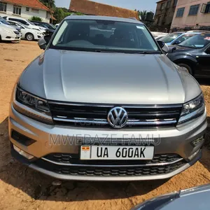 Volkswagen Tiguan 2016 Silver
