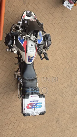 BMW R1200 GSA 2017 White