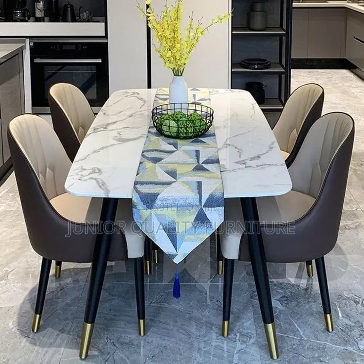 Modern 4seater Dinning Table