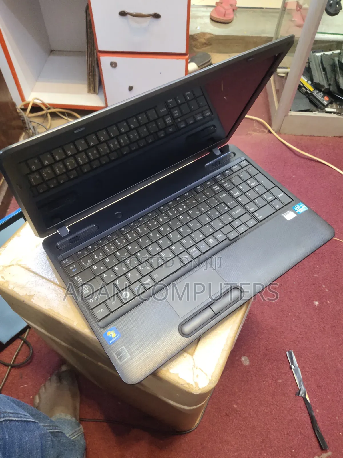 Laptop Toshiba Satellite C650 4GB Intel Core i5 HDD 320GB