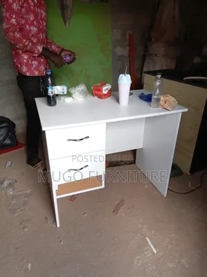 Simple Working Table