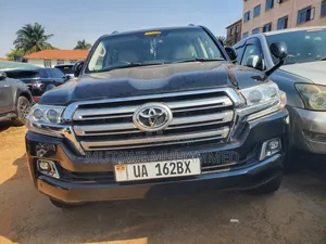 Toyota Land Cruiser 2014 Black