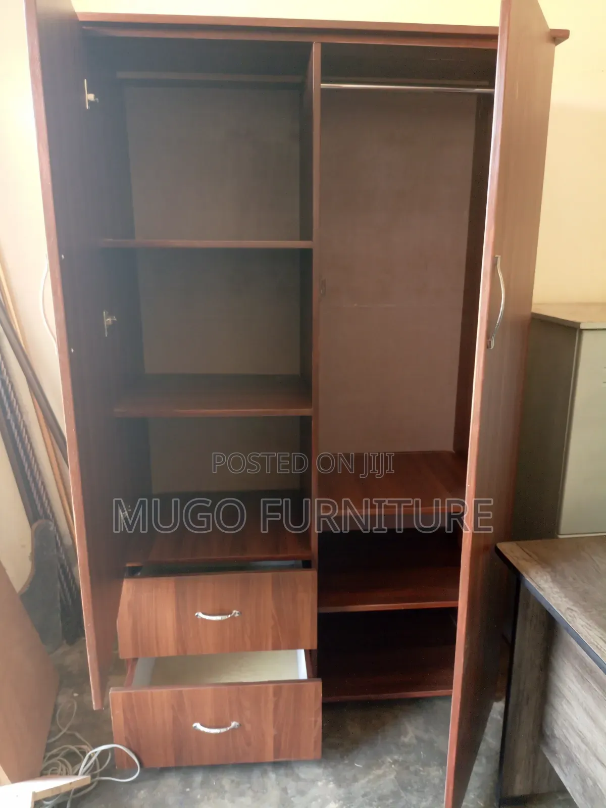 Simple Mini Wardrobe