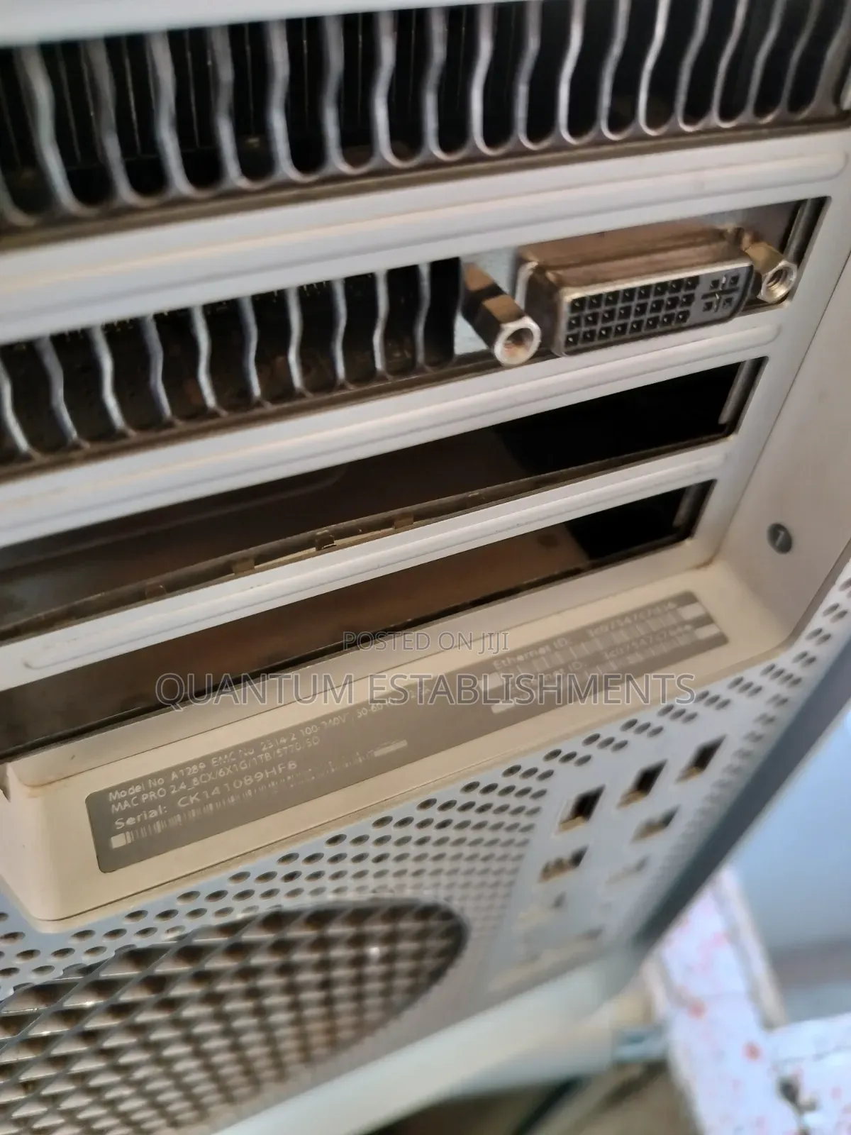 Desktop Computer Apple Mac Pro 32GB Nvidia SSD 256GB