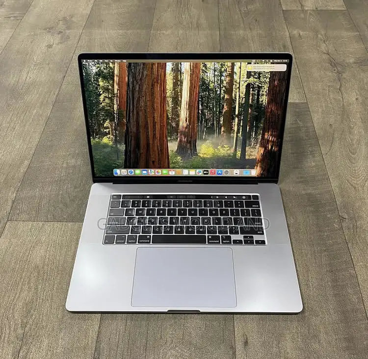 Laptop Apple MacBook Pro 32GB Intel Core i9 SSD 1T