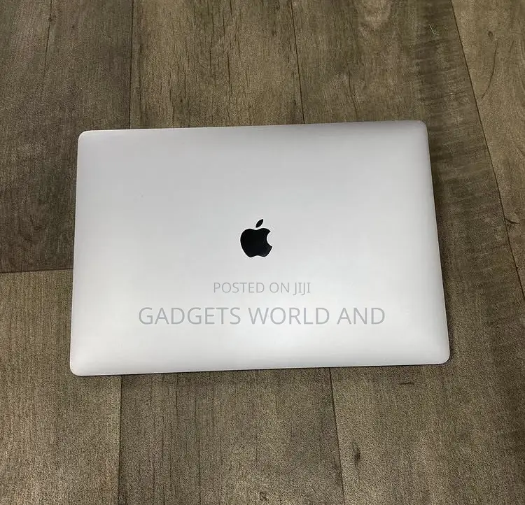 Laptop Apple MacBook Pro 32GB Intel Core i9 SSD 1T