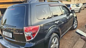 Subaru Forester 2010 Black