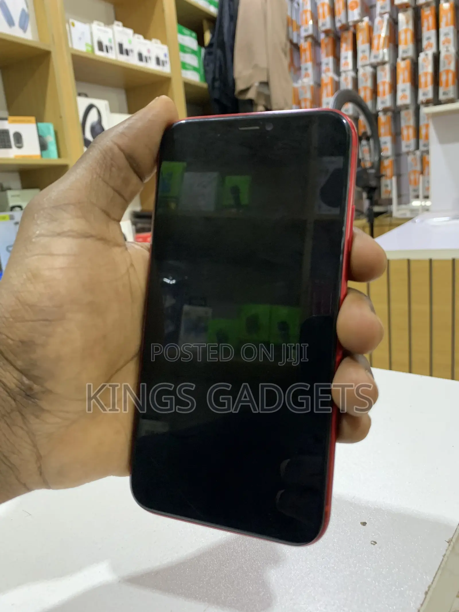 Apple iPhone 11 128 GB Red