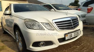 Mercedes-Benz E300 2009 White