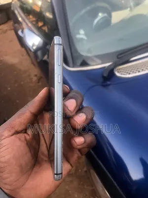 Sharp Aquos Sense 3 SHV45 64 GB Gray