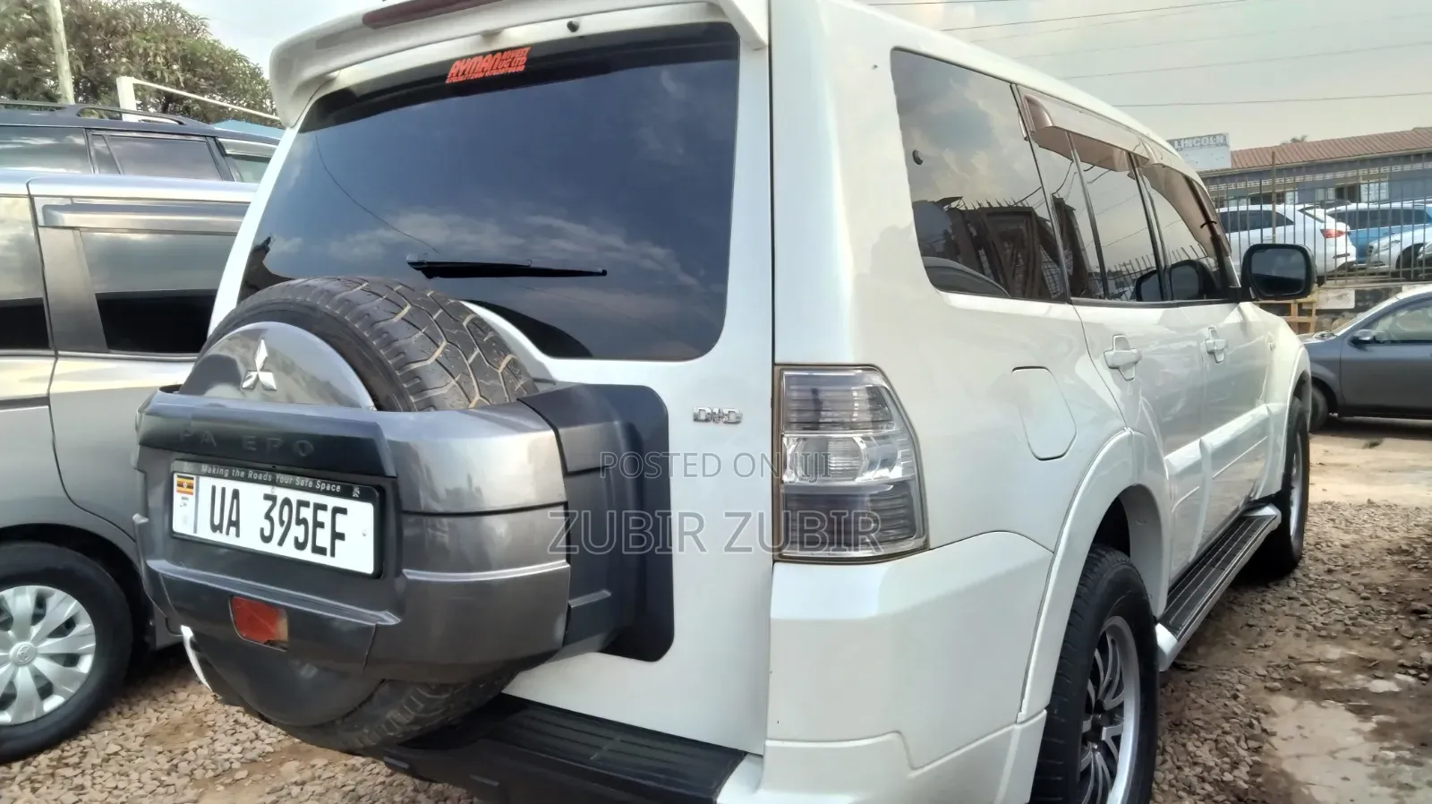 Mitsubishi Pajero 2010 White