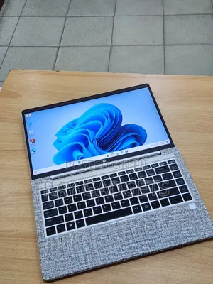 New Laptop HP ProBook 440 G10 8GB Intel Core i7 SSD 512GB