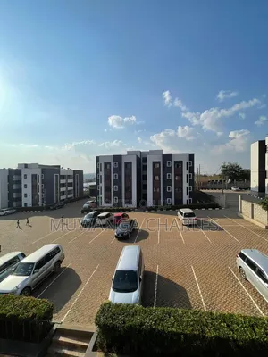 3bdrm Condo in Fs Properties Ltd, Makindye for sale