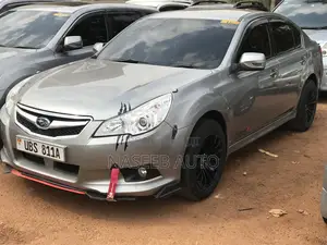 Subaru Legacy 2011 Silver
