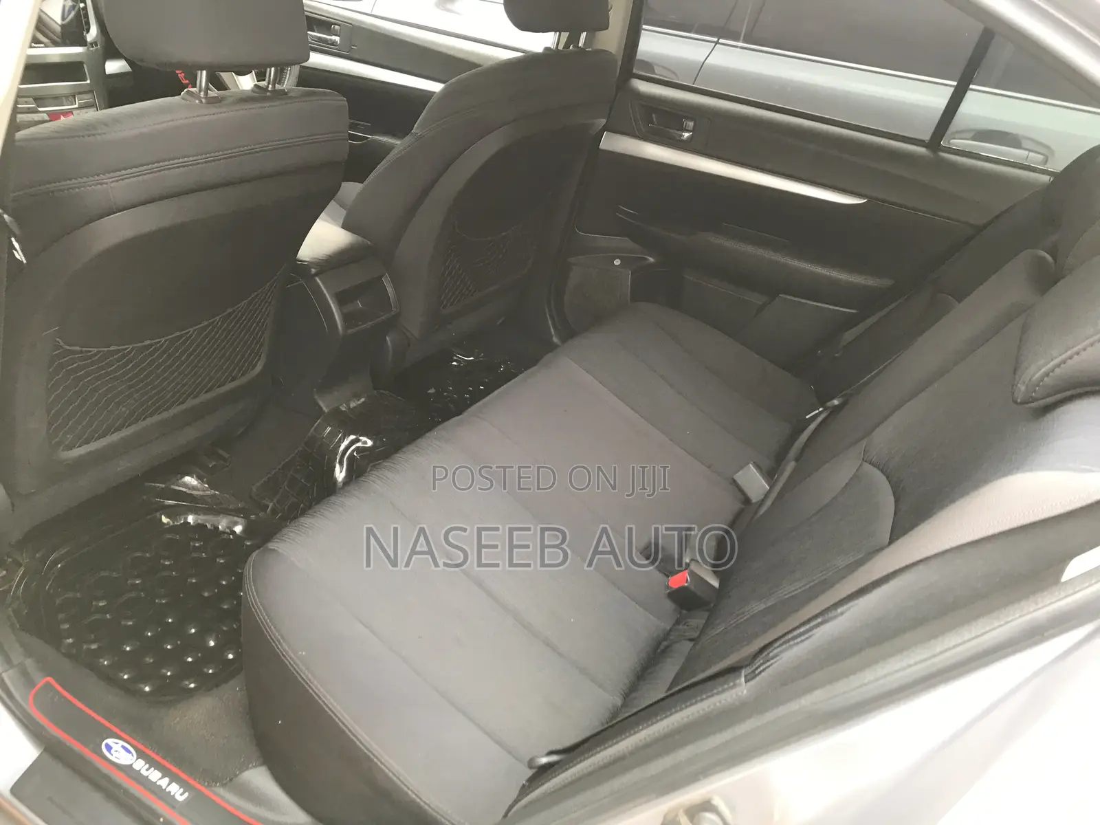 Subaru Legacy 2011 Silver