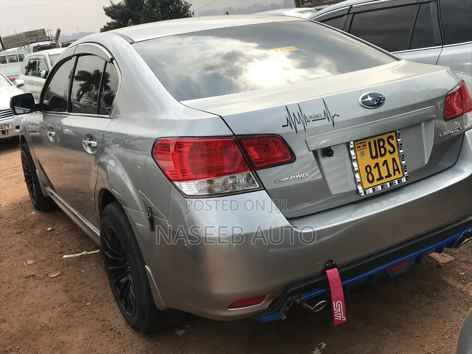 Subaru Legacy 2011 Silver