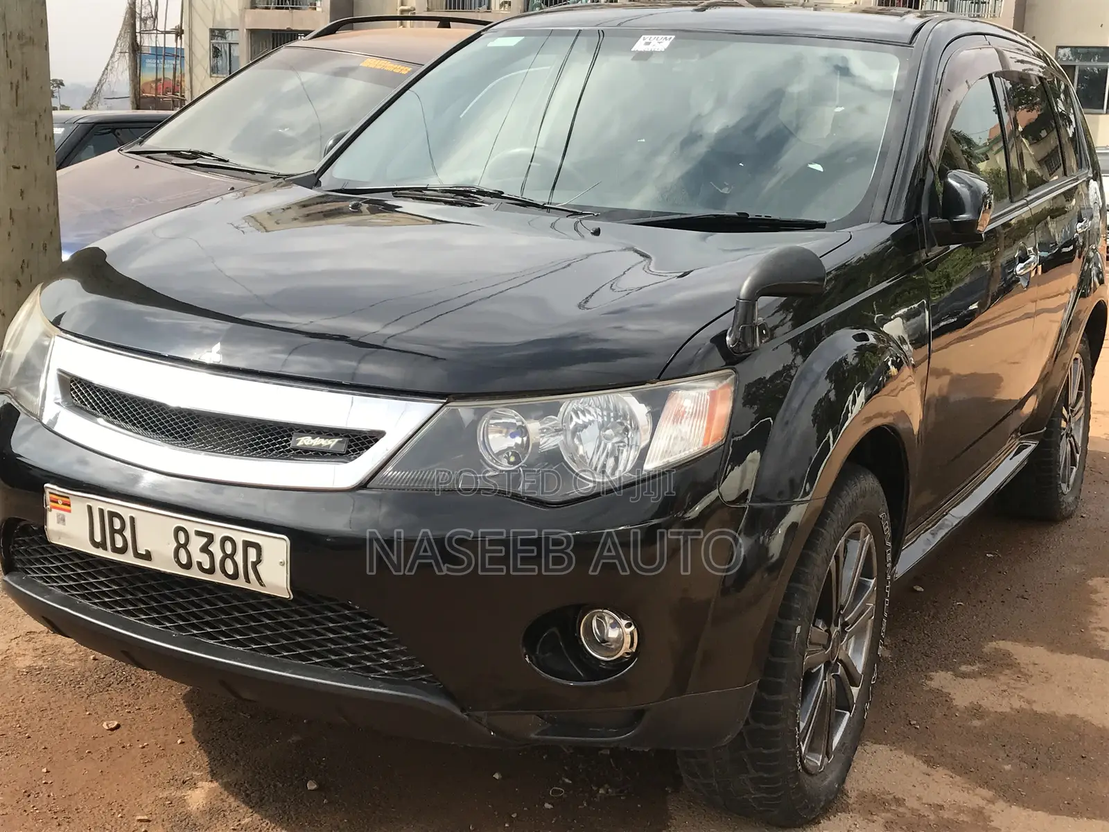 Mitsubishi Outlander 2010 Black