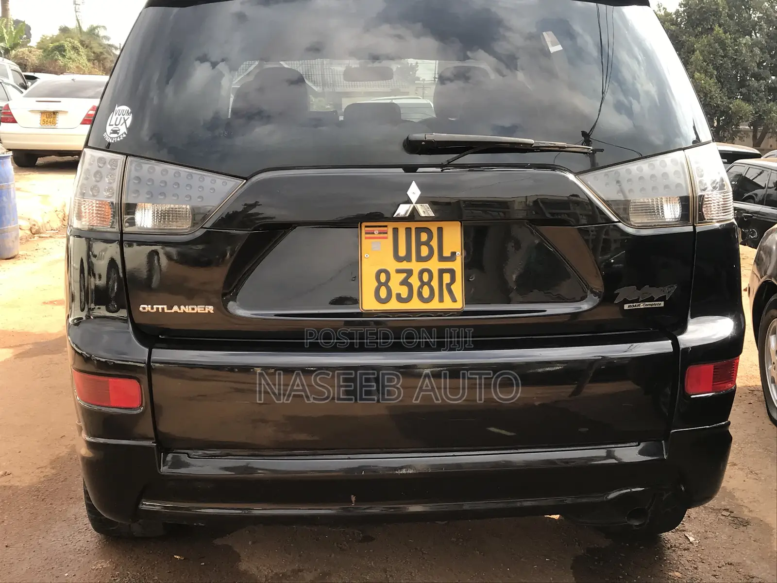 Mitsubishi Outlander 2010 Black