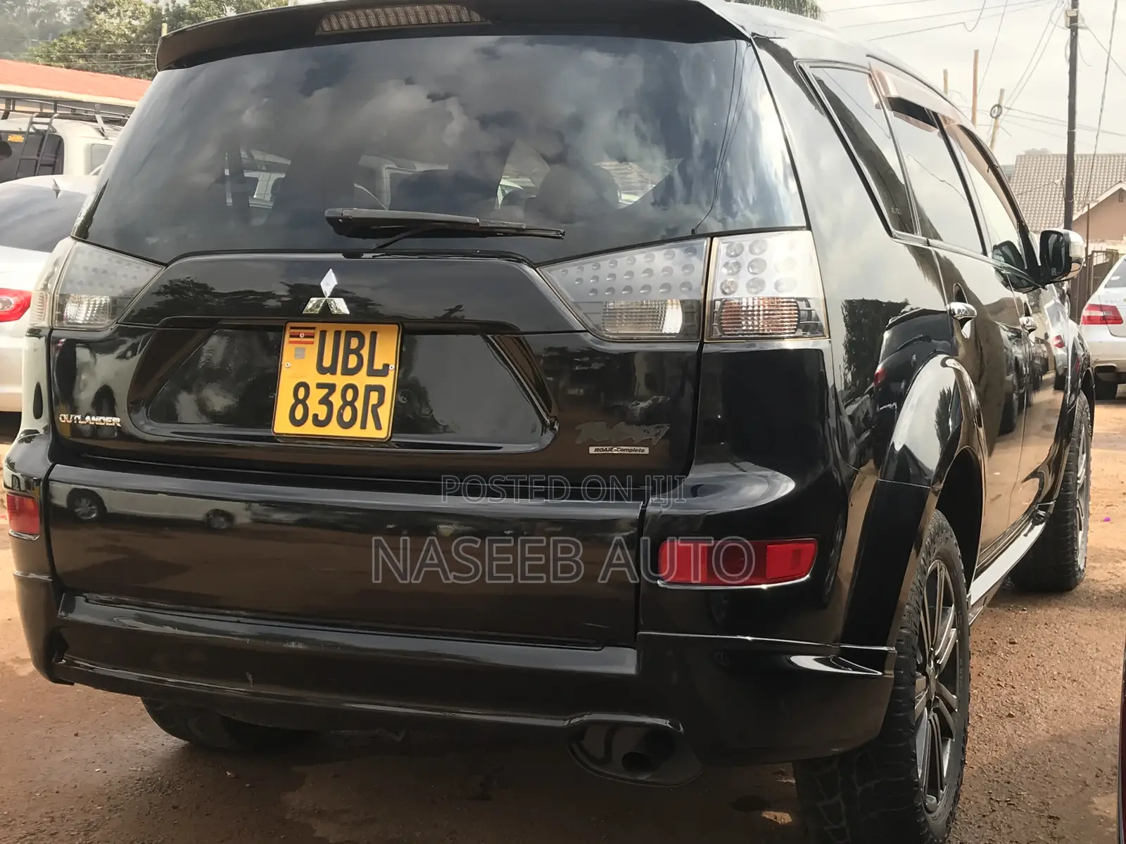 Mitsubishi Outlander 2010 Black