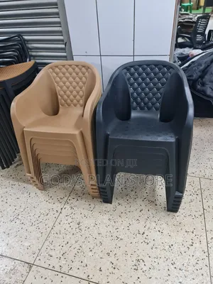 Explore Indoor and Outdoor Plastic Chairs Plastic Chairs
