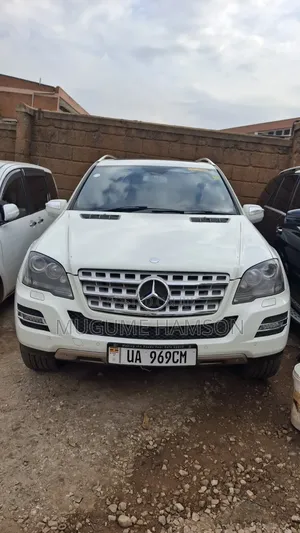 Mercedes-Benz M Class 2009 White