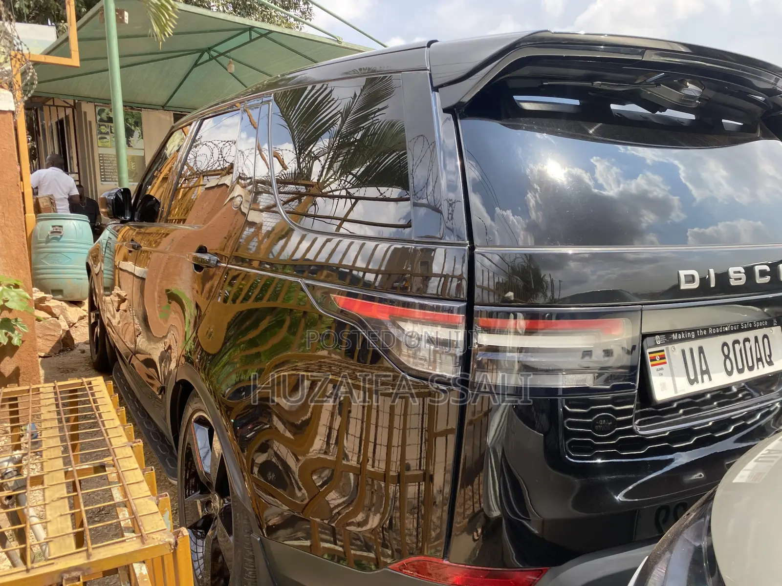 Land Rover Discovery 2023 Black