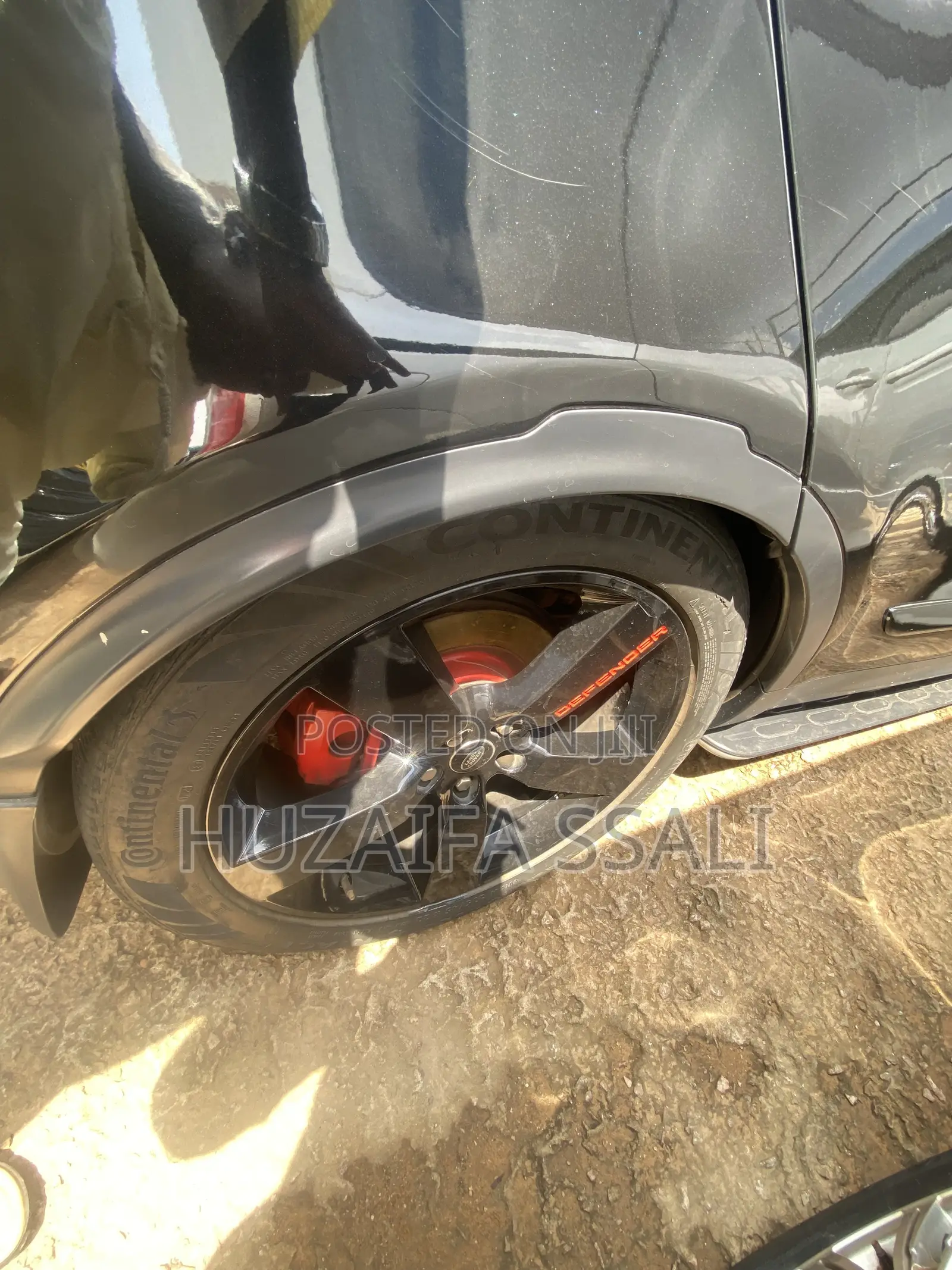 Land Rover Discovery 2023 Black