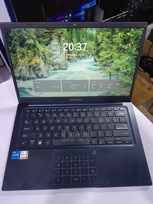 Laptop Asus Vivobook 14 8GB Intel Core i5 SSD 256GB