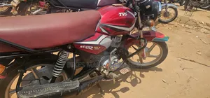 TVS HLX 125 2025 Red