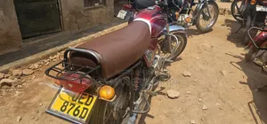 Bajaj Boxer 2018 Red