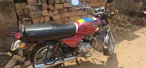 Bajaj Boxer 2019 Red