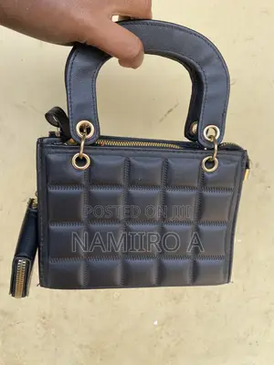 Women’S Handbag