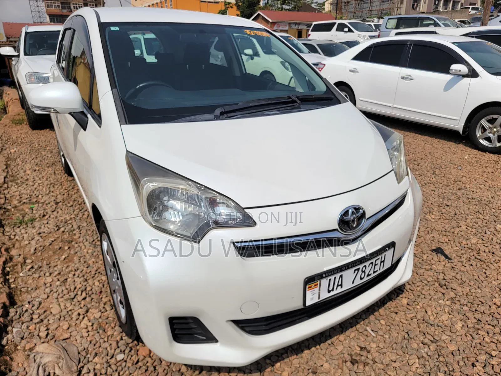 Toyota Ractis 2012 White