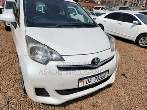 Toyota Ractis 2012 White