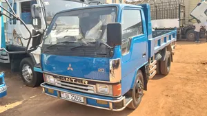 Mitsubishi Canter Tipper