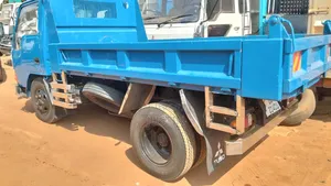 Mitsubishi Canter Tipper