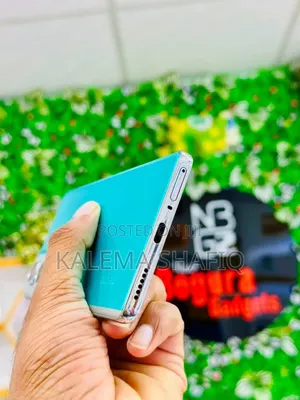 New Tecno Camon 40 Pro 5G 256 GB Blue