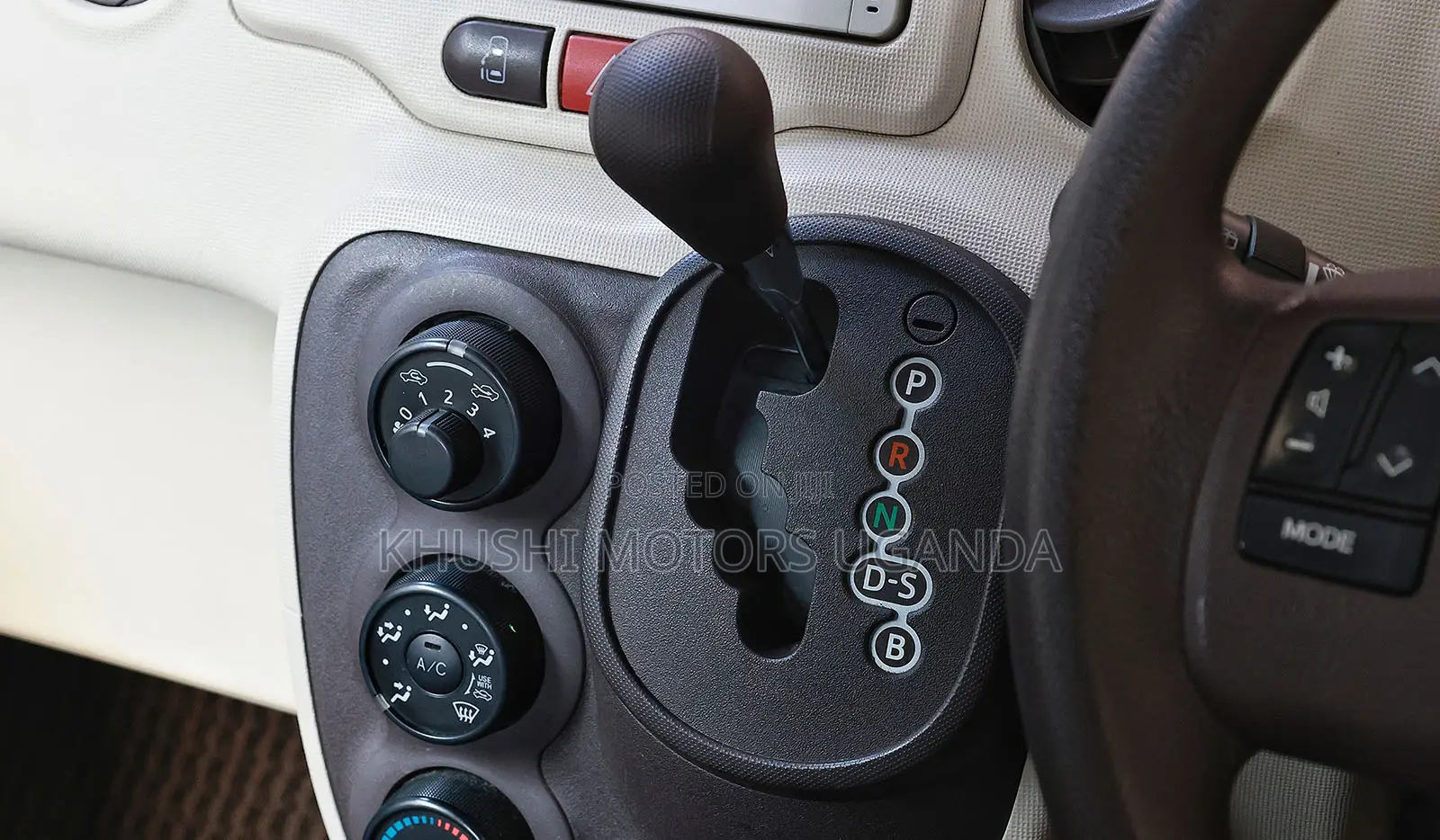 Toyota Porte 2012 Brown