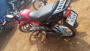 Bajaj CT 125X 2022 Red