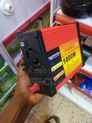 L.I.T. 1000w Power Inverter.