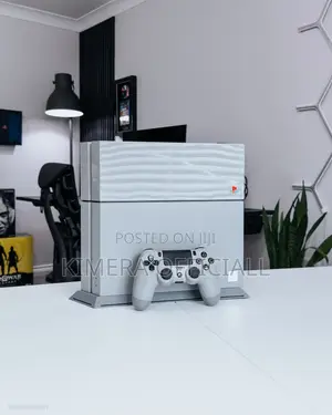 Ps4 Standard: Great Value Playstation 4 Console Ready to Plug and Play