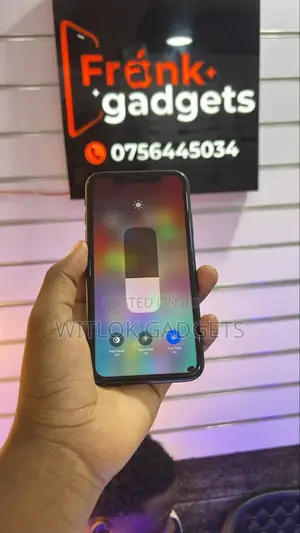 Apple iPhone XR 128 GB  Blue 