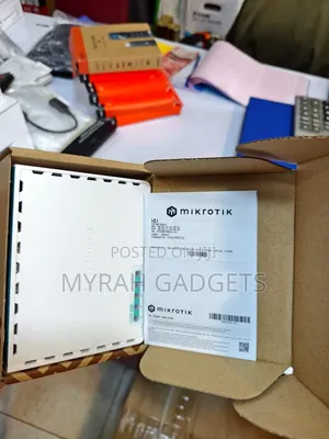 Mikrotik Hex Rb750gr3 Wired Router