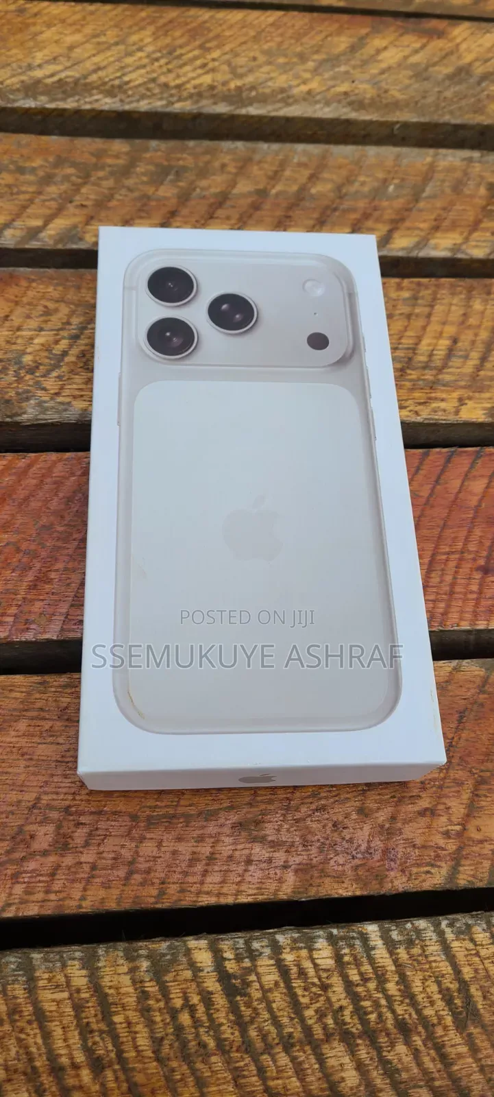 New Apple iPhone 17 Pro Max 1 TB Silver
