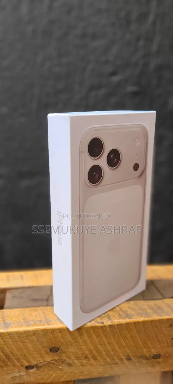 New Apple iPhone 17 Pro Max 1 TB Silver