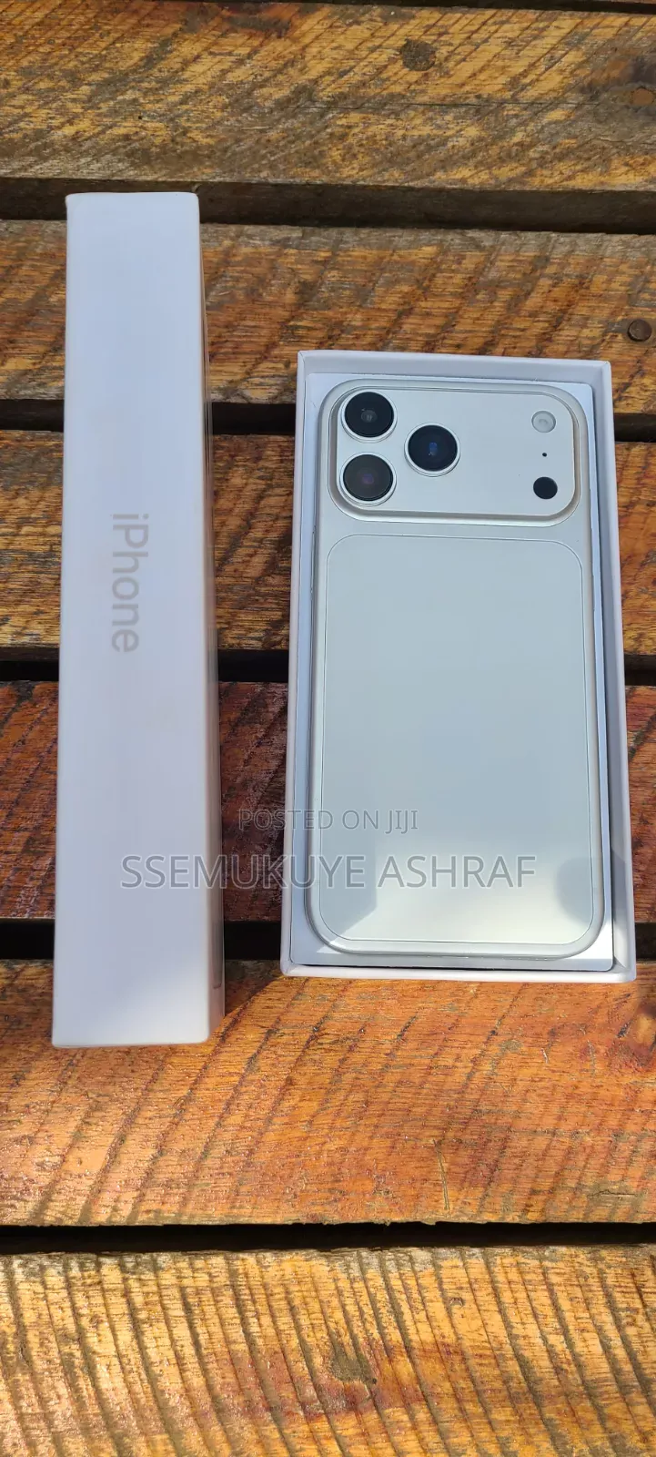 New Apple iPhone 17 Pro Max 1 TB Silver