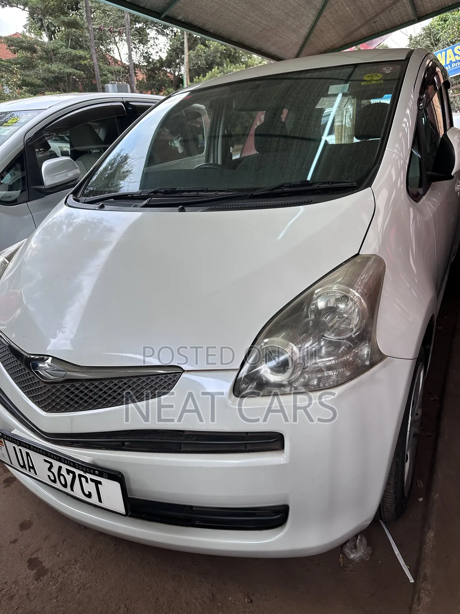 Toyota Ractis 2011 White