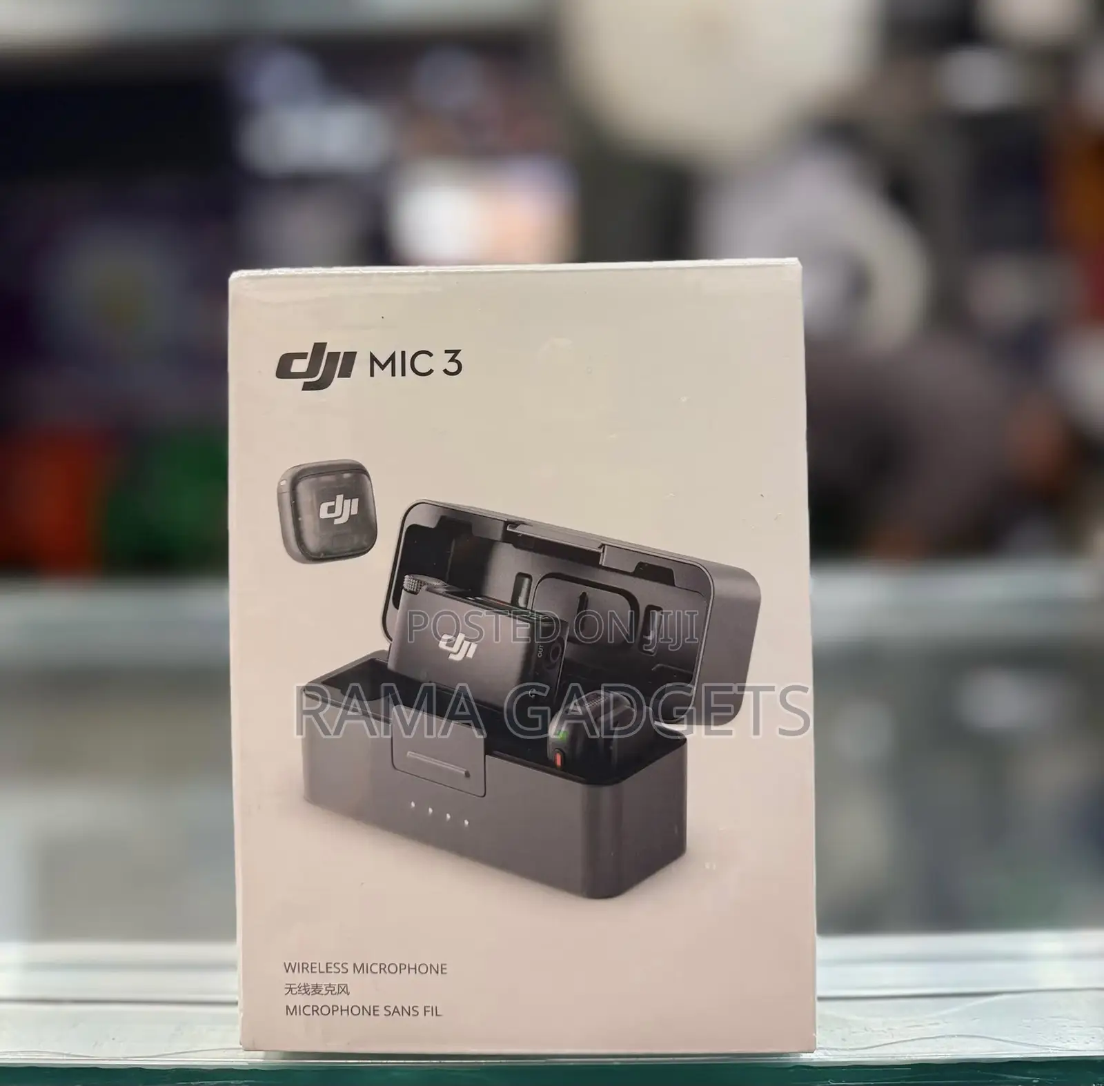 Dji Mic 3 Wireless Microphone Kit, Featuring Compact Transmitters