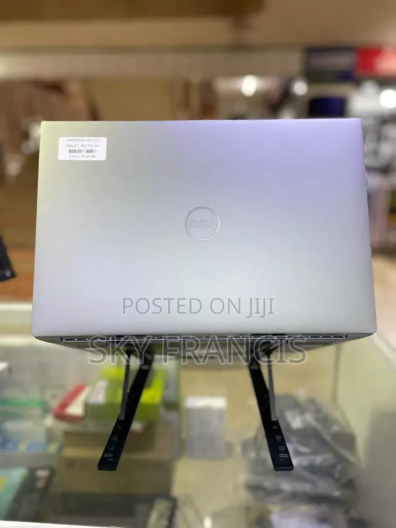 Laptop Dell Precision 5560 16GB Intel Core i7 SSD 512GB