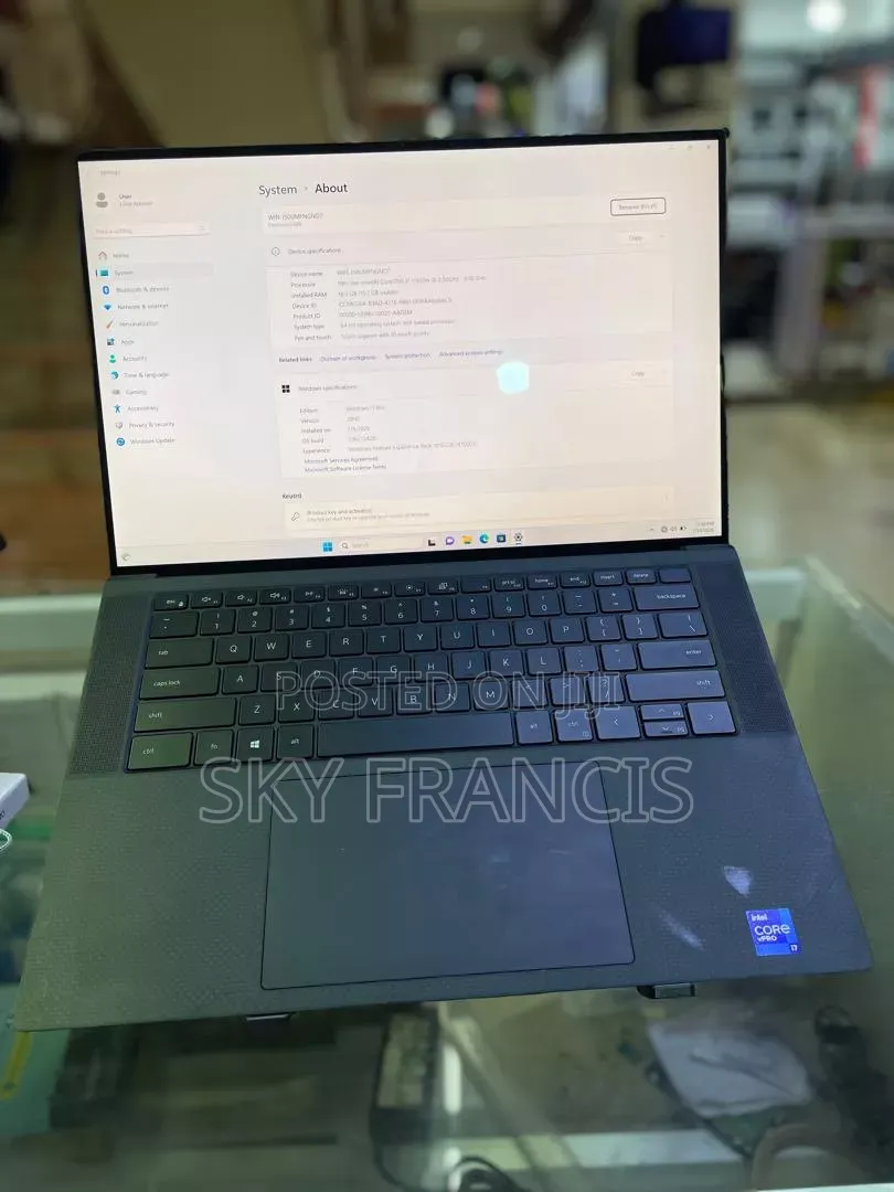 Laptop Dell Precision 5560 16GB Intel Core i7 SSD 512GB
